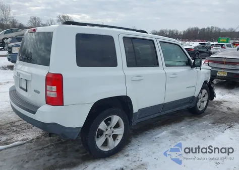 2014 Jeep Patriot Latitude из США, поврежденный, VIN 1C4NJRFBXED892693